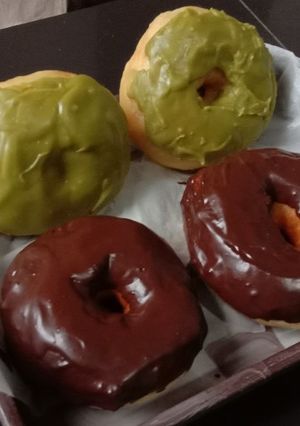 Foto resep Donat toping matcha & coklat