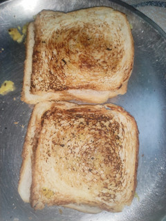 आलू प्याज़ के सेडविच (aloo pyaz ke sandwich recipe in Hindi) रेसिपी मुख्य फोटो