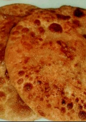 आलू पराठा (Aloo paratha recipe in hindi) रेसिपी मुख्य फोटो
