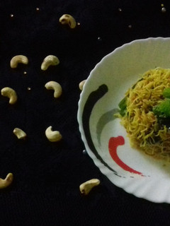 சேமியா உப்மா (Semiya upma recipe in tamil) செய்முறை முக்கிய புகைப்படம்