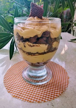 Una foto de Chocotorta en copas y licuadora