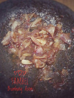 Foto resep Sambel Brambang Asem