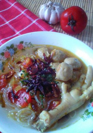 Foto resep Mie Sop Ceker campur Bakso