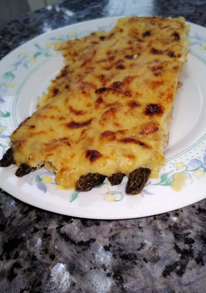 Una foto de Espárragos trigueros gratinados al horno