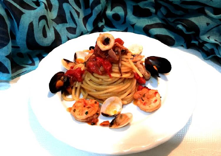 Step By Step Guide To Prepare Homemade Spaghetti Allo Scoglio Ricetta