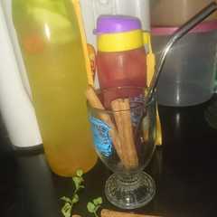 A picture of Infuse water *apel+daun mint*.