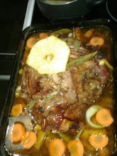 Una foto de Pierna de cerdo salsa de piña