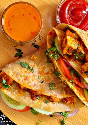 A picture of Toast Paneer tortilla.