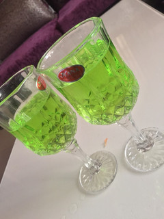 A picture of Green apple juice.