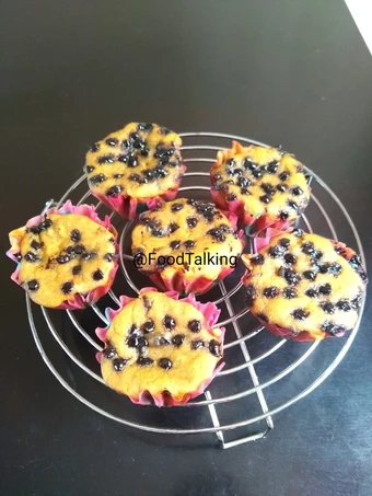 Easy Way Make Choco Chips Avocado Muffins the Can Spoil the Tongue Makes you drool