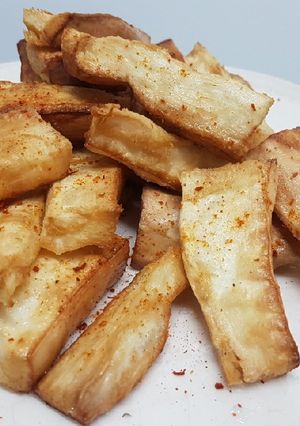 Una foto de Mandioca frita con merkén