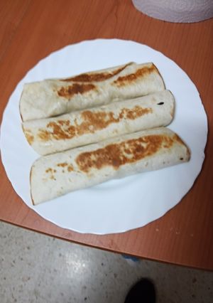 Una foto de Burritos de lomo, pimiento y queso