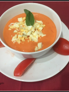 Una foto de Salmorejo andaluz