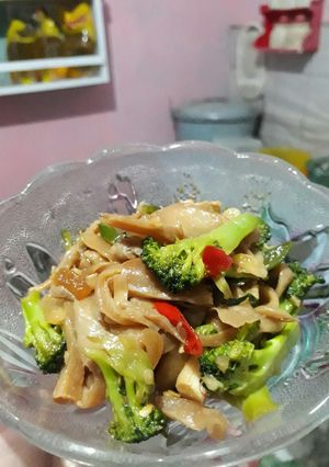 Foto resep Tumis Jamur Brokoli