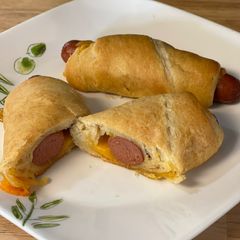 A picture of Pigs in a Blanket.