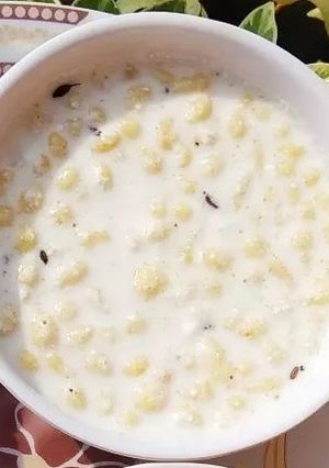 A picture of Bundi ka raita.