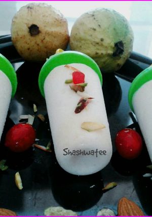 A picture of Guava kulfi.