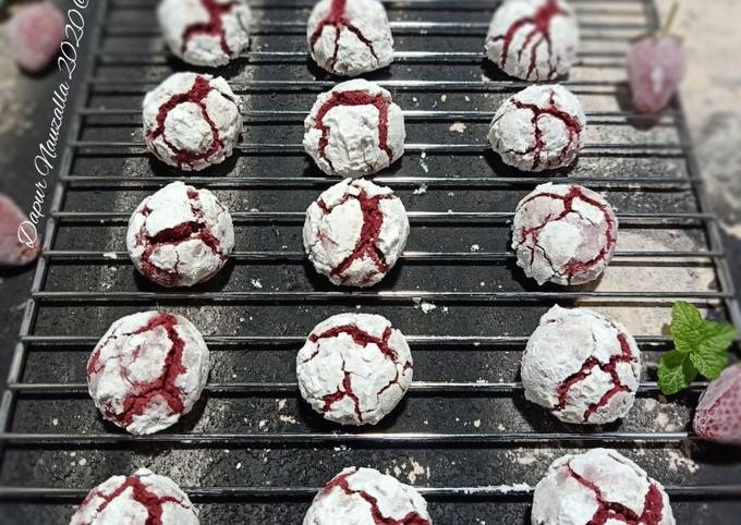 Red Velvet Crinkle Cookies