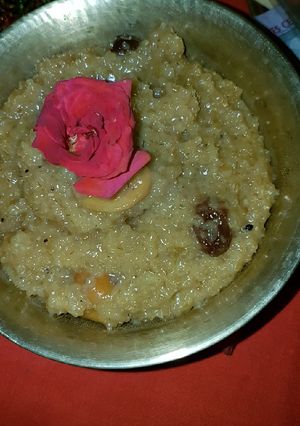 A picture of Wheat rava kheer.