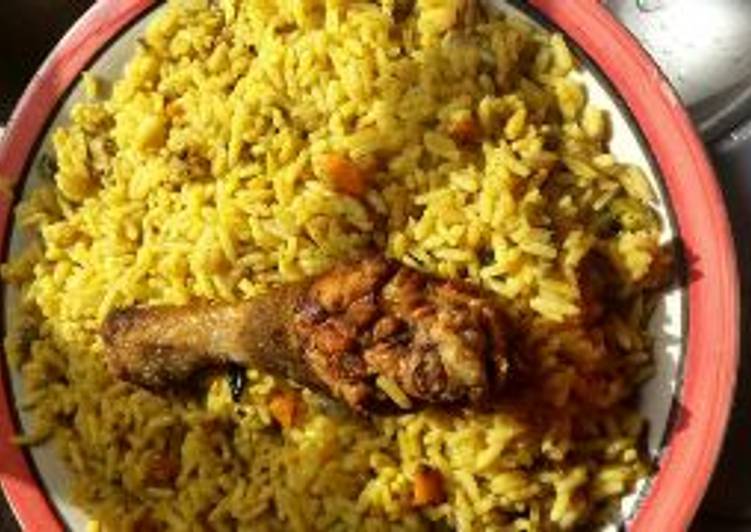 Recipe of Homemade Fried rice and chicken