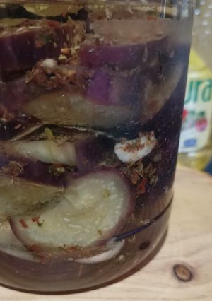 Una foto de Berenjenas en escabeche