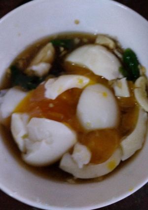 Hình của món Trứng luộc hồng đào.