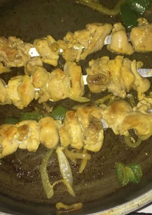 A picture of Chicken kebab/juje kebab.