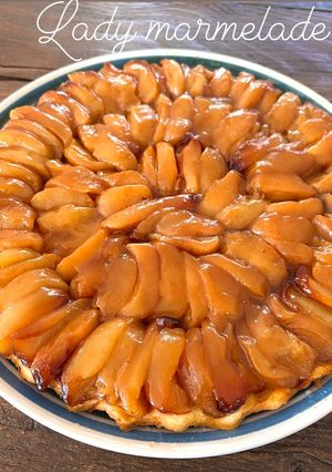 Une photo de Tarte tatin pommes 🍎 🍏