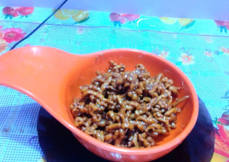 Besan ke gur wale sev