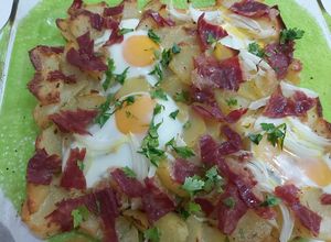 Foto principal de Huevos rotos al horno🍳