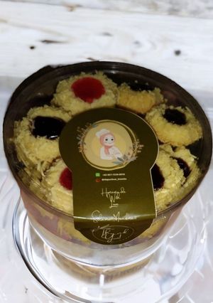 Foto resep STRAWBERRY, BLUEBERRY THUMBPRINT COOKIES | KUE KERING LEBARAN