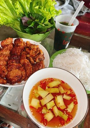 Hình của món Bún chả Hà Nội.