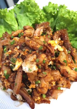 รูปของ ก๋วยเตี๋ยวคั่วไก่