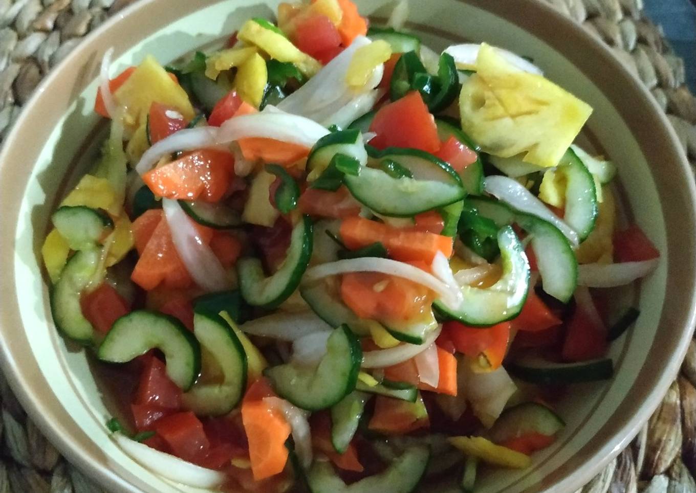 Acar Zalatah (acar untuk nasi kebuli, kabshah,nasi kuning)
