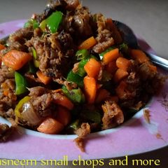 A picture of Naman cikin samosa.