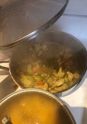 A picture of Easy Thai chicken and vegetable curry.