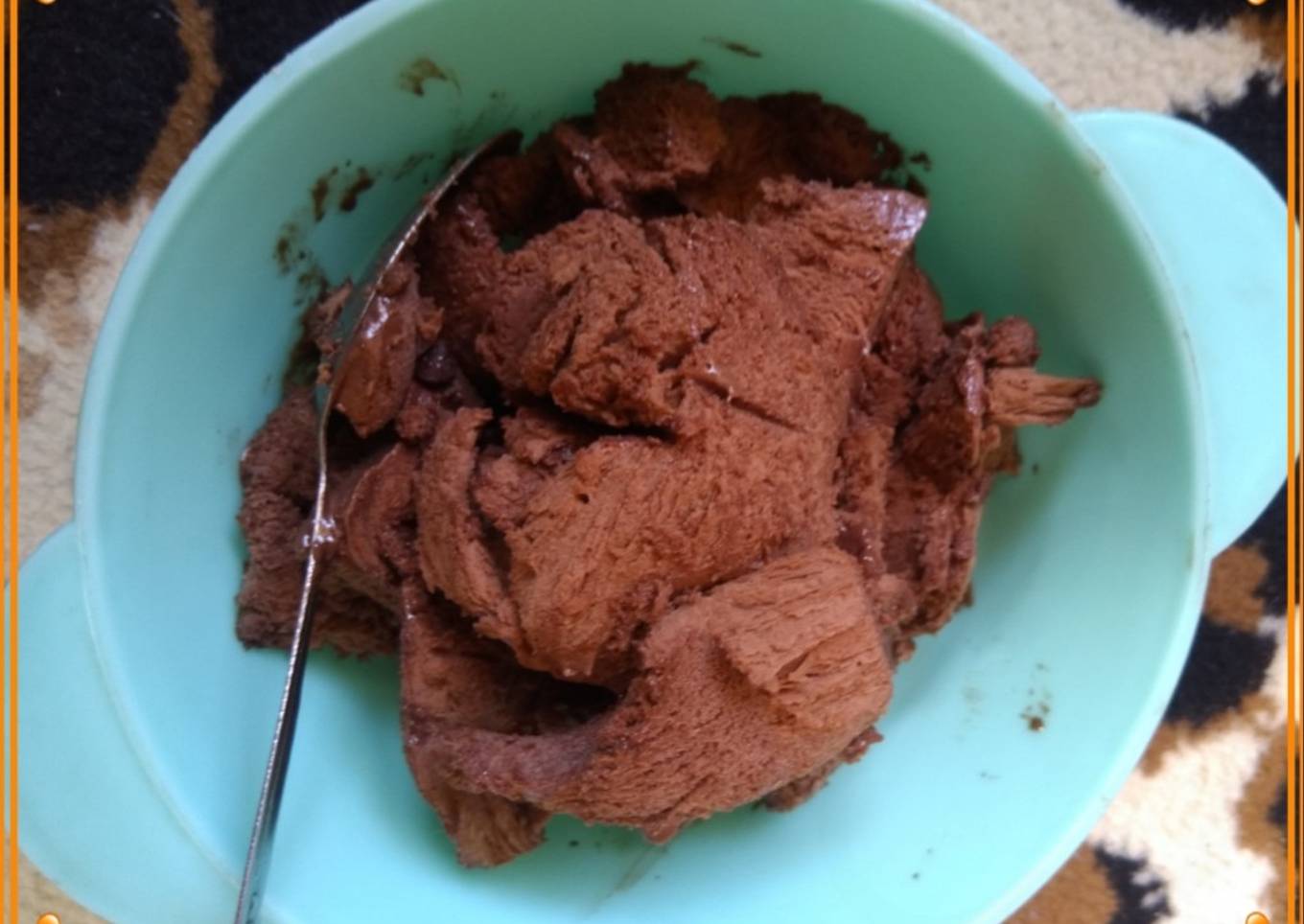 Ice Cream Coklat (pondan ice cream)