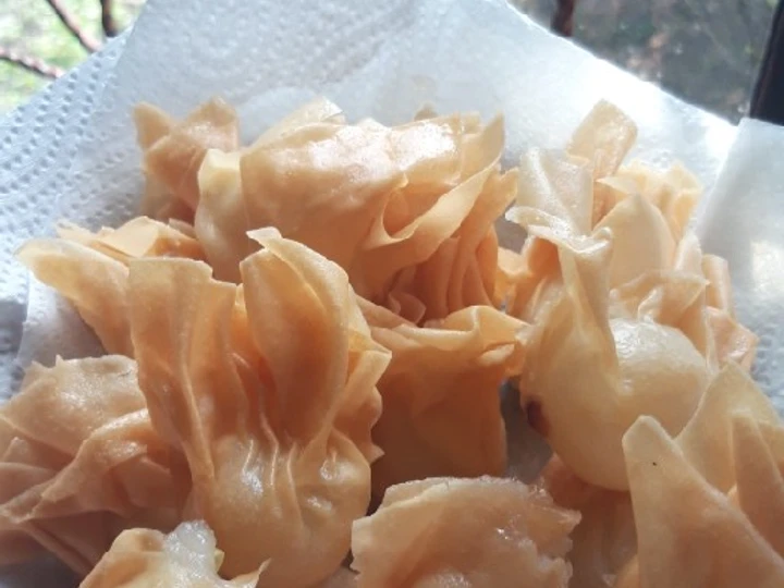 Langkah Mudah untuk Membikin Resep  Pangsit Goreng ekonomis No daging praktis yang Menggugah Selera, Lezat Sekali