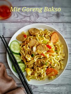 Foto resep Mie Goreng Bakso