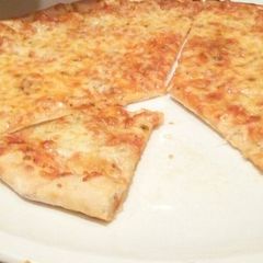 A picture of Pizza.
