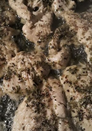 Una foto de Bistec de pollo al limón