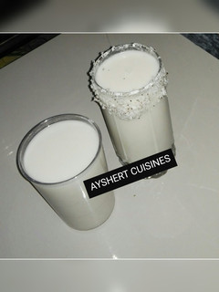 A picture of Coconut juice.