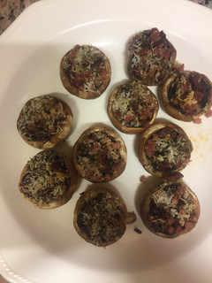 Una foto de Champiñones rellenos