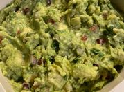 A picture of mexican guacamole