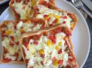 Gambar pizza roti tawar oven