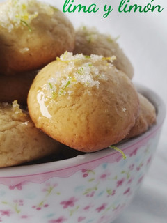 Una foto de Galletas de lima y limón