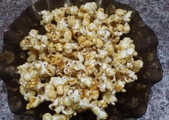 Caramel popcorn