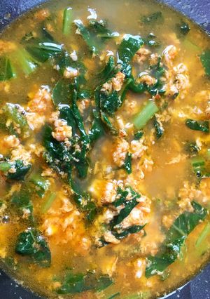 Foto resep Sayur sawi telur kuah pedas