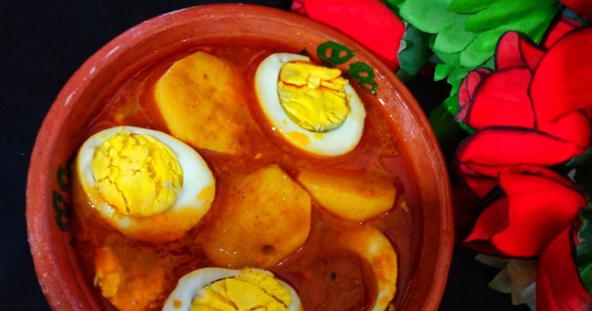 Aloo Anda Salan Recipe by Umme Ali - Cookpad