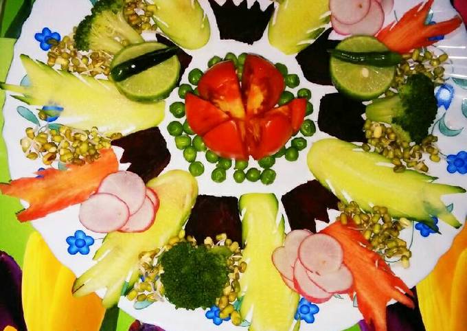 Recipe of Speedy Sprouted greeney salad